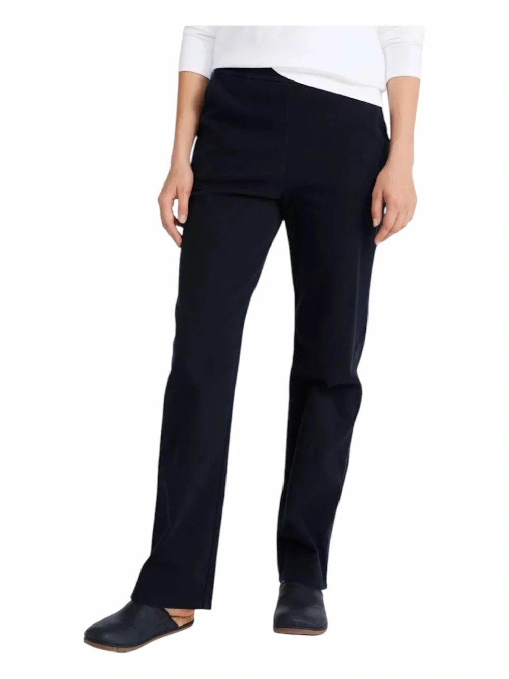 NWOT L.L. Bean Perfect Fit High-Rise Pull On Pants, Denim Straight-Leg‎